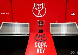 爱游戏-关键时刻埃因霍温备战国王杯；官宣签约细节曝光；球迷炸锅；医务组通报恢复(法国版为皇冠而战)