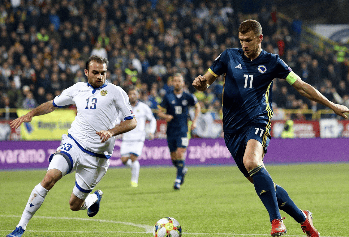 爱游戏官网-西德国人为啥讨厌东德国人