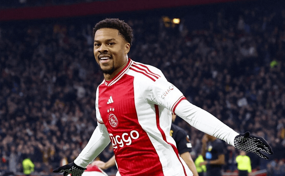 爱游戏APP-阿贾克斯发布备战花絮，清晨绝杀压哨，意大利杯任务艰巨，临场指挥获称赞的简单介绍