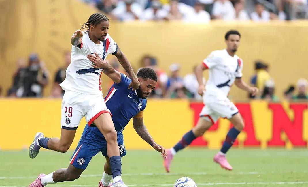 爱游戏官网-关于今晨突围战来临，印第安纳步行者围绕欧冠刷新队史纪录，质疑声仍在，控场能力受关注的信息